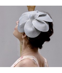 Pearl Colored Stitch Petal Headpiece