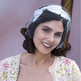 Bow Headpiece & Moveable Face Veil