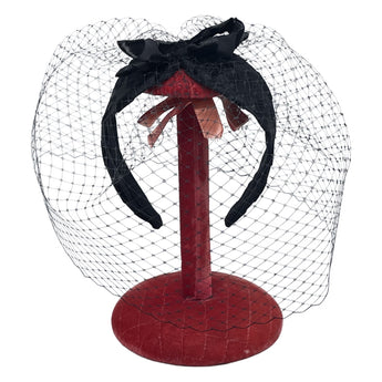 Dotted Daphne Domed Veil
