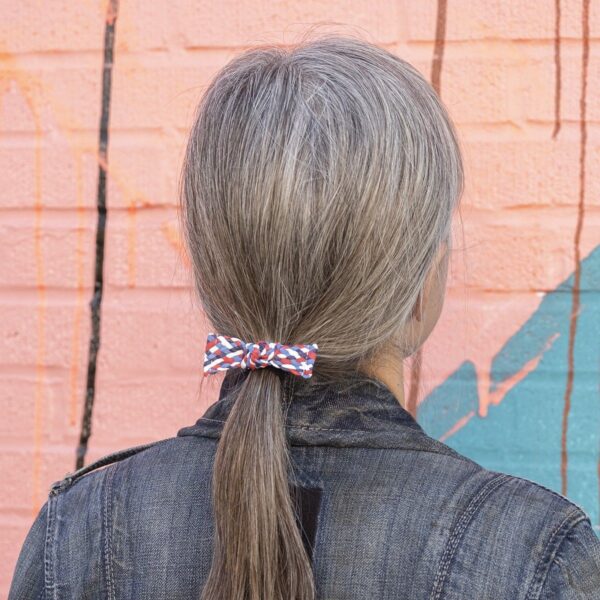 Petite Raffia Knot Pony