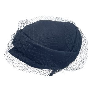 Black twill cap fascinator with veiling